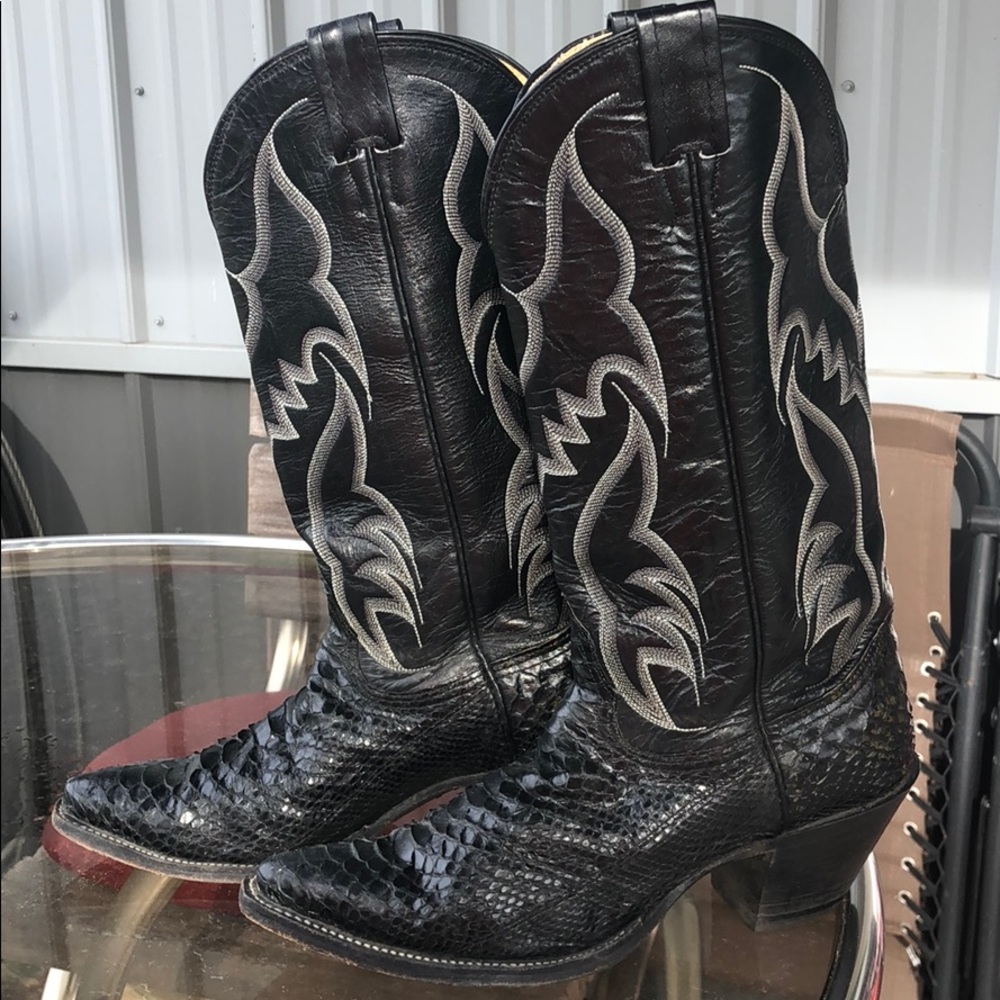 Vintage Nocona Black Snake Skin cowgirl boots